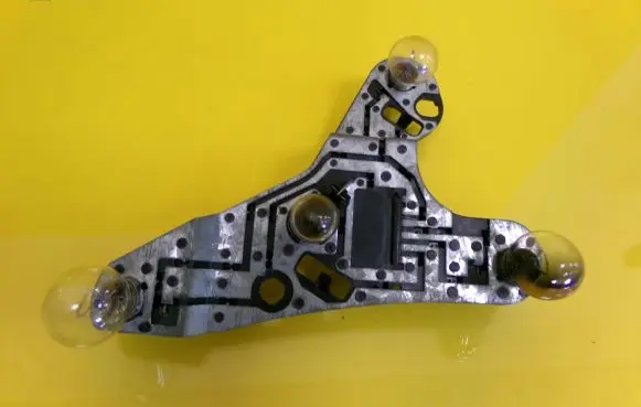Toyota Avensis T250 Tail light bulb cover holder 89028783