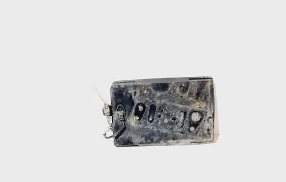 Battery tray