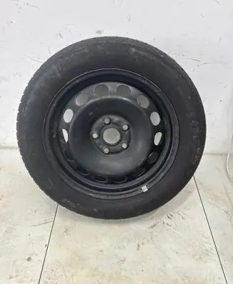 Volkswagen Jetta V R16 spare wheel