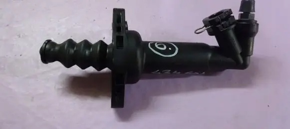 Audi A1 Clutch slave cylinder 6R0721261