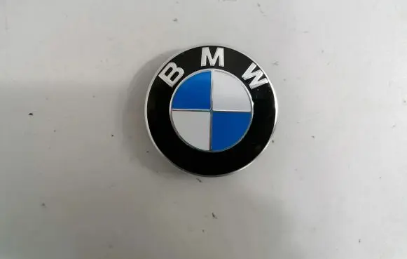 BMW X6 G06 R20 wheel hub/cap/trim 6850834