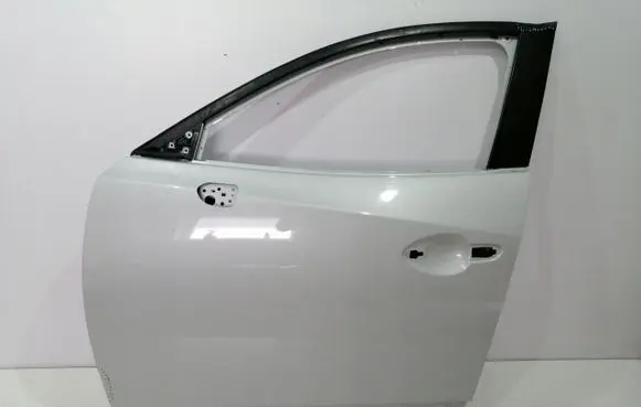 Mazda CX-3 Front door