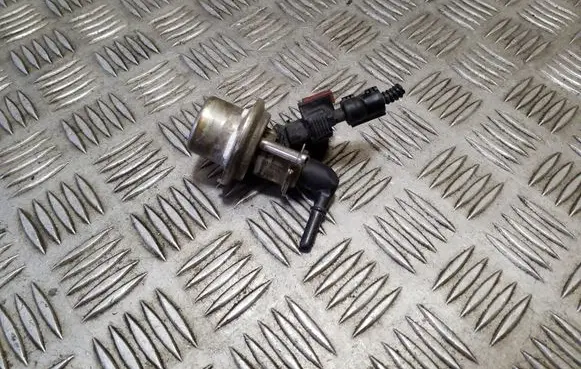 BMW 7 G11 G12 AdBlue injector 8579894 0444025029