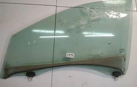 Renault Fluence Front door window glass four-door AS2