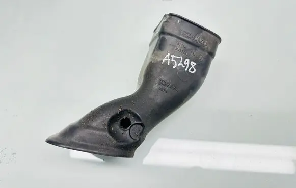 Volvo S90, V90 Air intake duct part 31370264