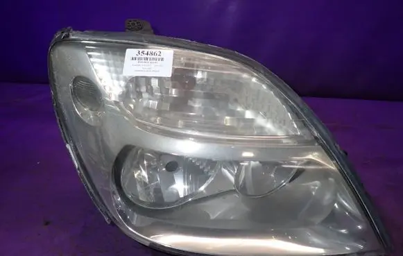 Renault Scenic I Headlight/headlamp 7700432097