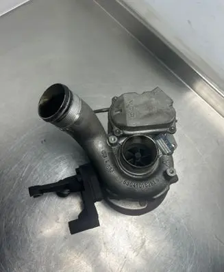 Volkswagen Touareg I Turbo 63041015281