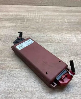 Volkswagen PASSAT B5.5 Phone control unit/module 8D0862335B 04162217102
