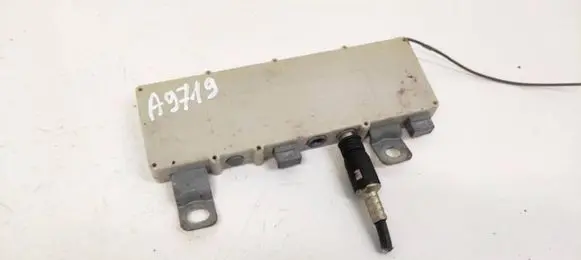 Antenna control unit