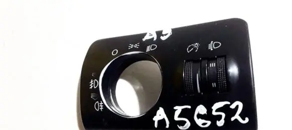 Audi A6 S6 C5 4B Headlight level height control switch