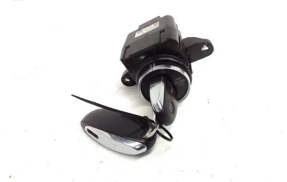 Volkswagen Touareg II Ignition lock 7P6905843B 33305101