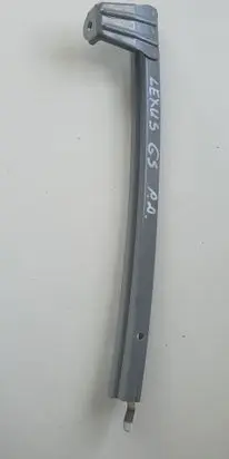 Lexus GS 300 350 430 450H Front door windshield rail 