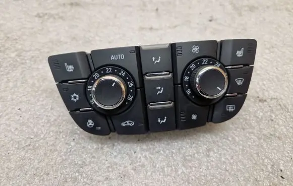 Opel Astra J Climate control unit 13343709 28284703 111005A20410