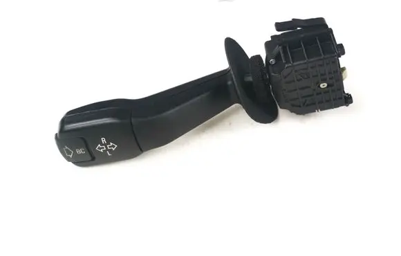 BMW 5 E39 Indicator stalk 8352172
