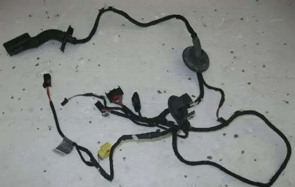Audi Q5 SQ5 EUR ISO radio connector 8R0971030CG