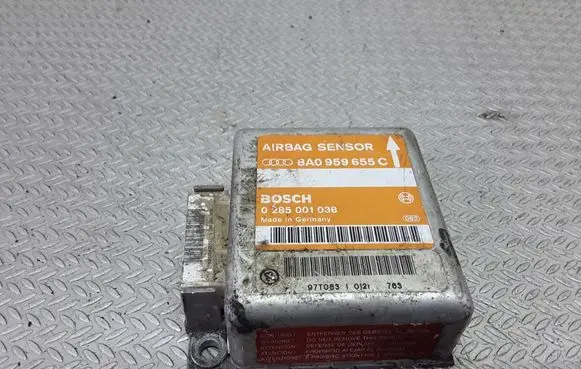 Audi A4 S4 B5 8D Airbag control unit/module 8A0959655C 0285001038