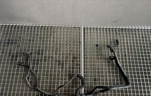 Volkswagen Amarok Engine coolant pipe/hose 2H0121065B