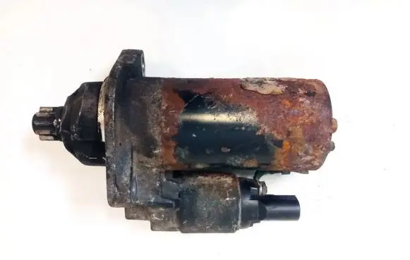 Volkswagen PASSAT B6 Starter motor 1005831320