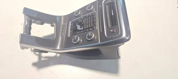 Volvo V60 Center console 31417476