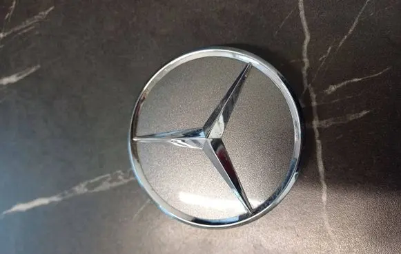 Mercedes-Benz Vito Viano W638 Original wheel cap 2204000125