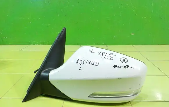 Hyundai ix20 Front door electric wing mirror 023372 LEWE