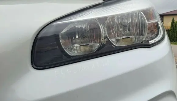 BMW 2 F45 Headlight/headlamp