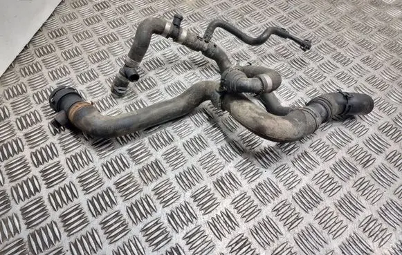 Audi A4 S4 B8 8K Engine coolant pipe/hose 8k0122055b