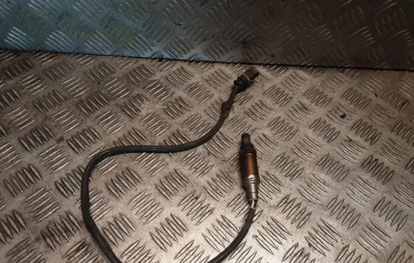 Mercedes-Benz SLK R170 Lambda probe sensor 0015402117 A0015402117