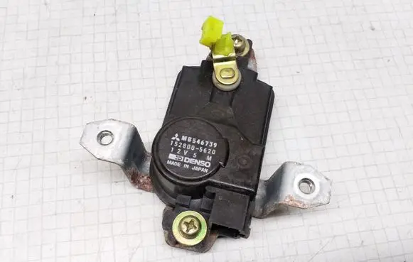 Mitsubishi Galant Central locking motor MB546739 1528005620