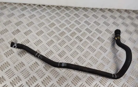 Volvo V60 Engine coolant pipe/hose 31319030
