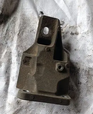 Land Rover Range Rover Sport L494 Engine mounting bracket CPLA6037CB