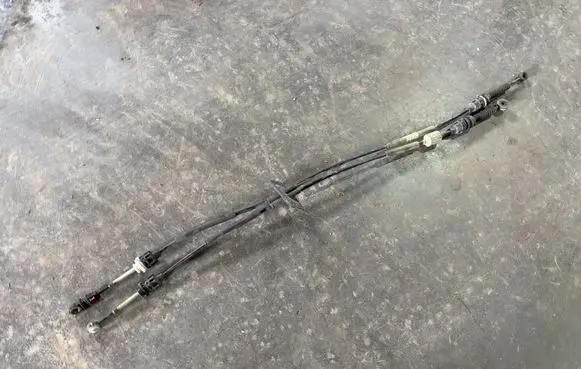 Opel Vivaro Gear shift cable linkage 349357201