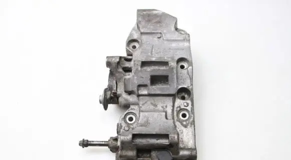 BMW 5 F10 F11 Generator/alternator bracket 8506863
