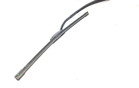 Front wiper blade arm