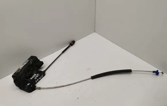 Opel Zafira A Front door lock 24444016