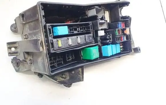 Lexus GS 300 350 430 450H Fuse box set 7154555030