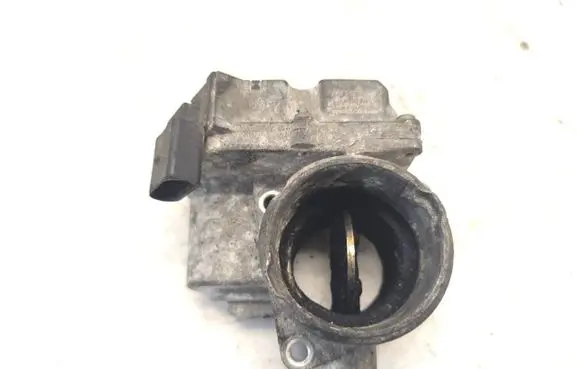 Skoda Fabia Mk1 (6Y) Throttle valve A2C53099814 045128063G