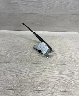 BMW X3 G01 Rear window wiper motor 7407264