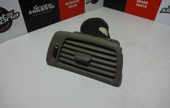 Volvo V70 Dashboard air vent grill cover trim 3409375