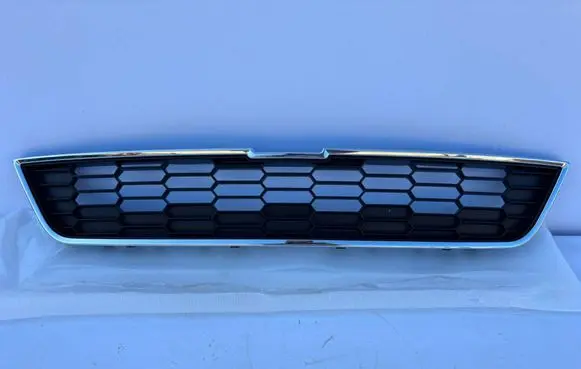 Chevrolet Aveo Front grill 96694760