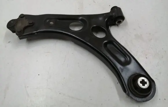 Front lower control arm/wishbone