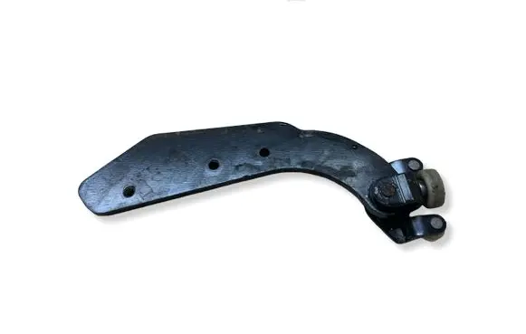 Mercedes-Benz Vito Viano W447 Sliding door lower roller guide/hinge A4477601547