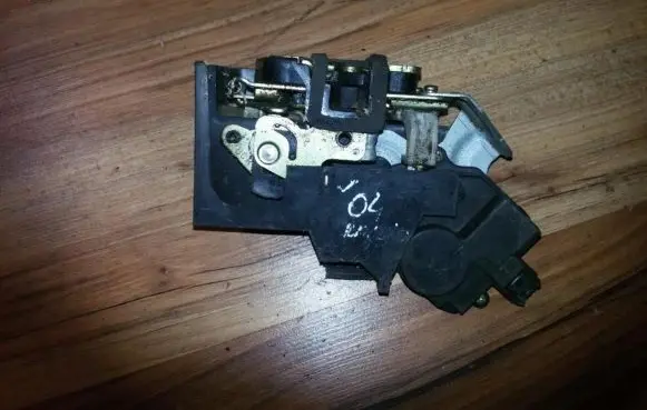 KIA Rio Rear door lock 81420FD100