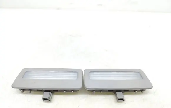 BMW 5 F10 F11 Front seat light 9163766 1337108 6331