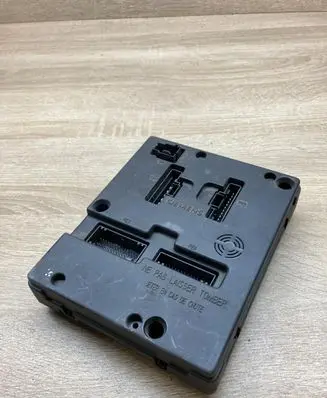 Renault Megane I Central body control module 7703297929