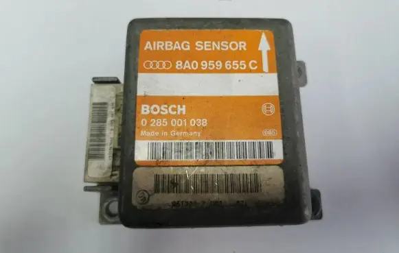 Audi A4 S4 B5 8D Airbag control unit/module 8A0959655C