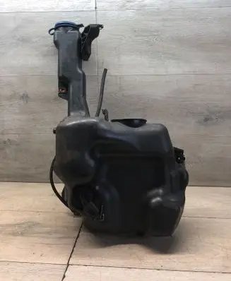 Mercedes-Benz E W212 Windshield washer fluid reservoir/tank A2048602160 A204869