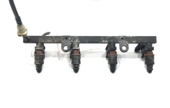 Chevrolet Lacetti Fuel main line pipe
