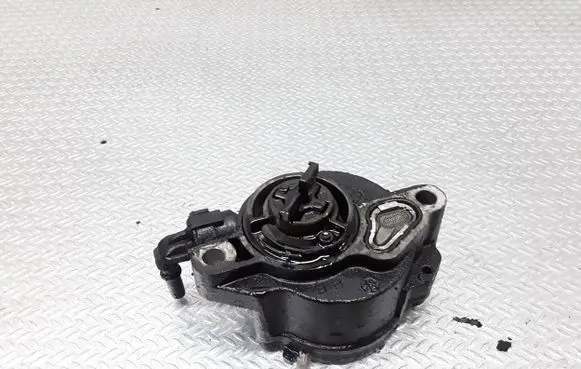 Peugeot 407 Vacuum pump