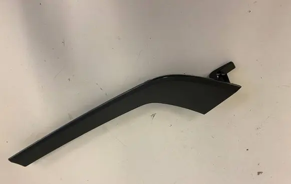 Audi Q7 4M Front door trim bar 4M0867409N